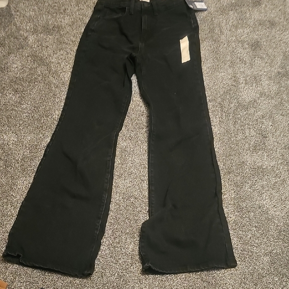 Universal Thread Black Flare Jeans - Picture 1 of 1